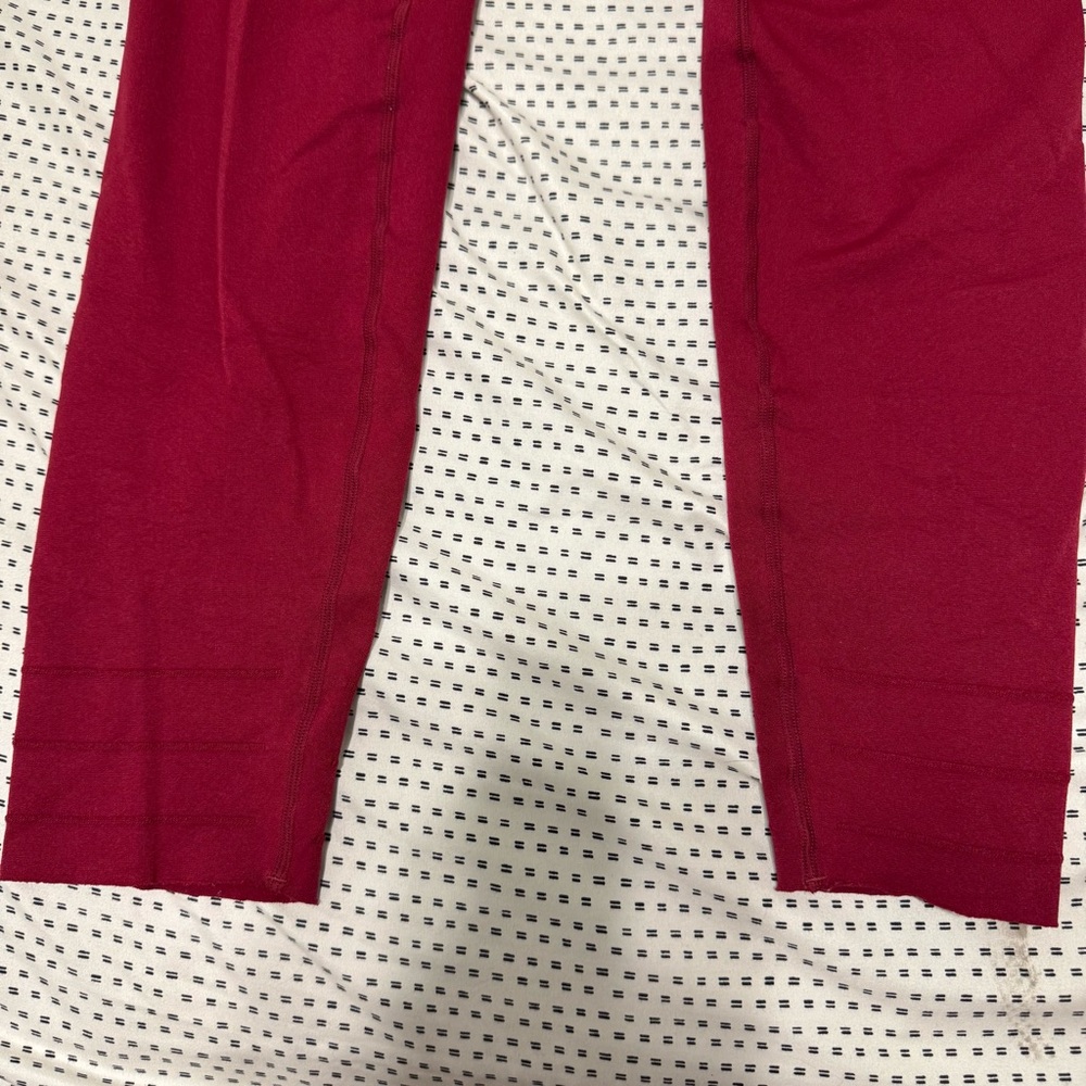 Sculptknit by Fabletics RedLeggings - Picture 2 of 8